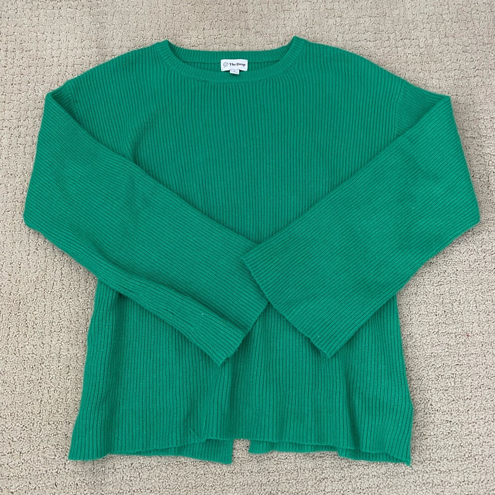 green sweater from amazon
